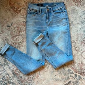 J crew lookout high rise crop 26T